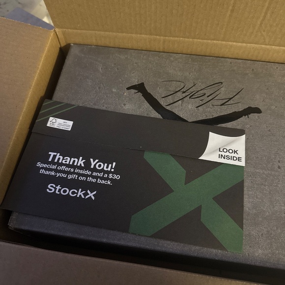 Jordan 4 Retro Cave Stone - Picture 3 of 6